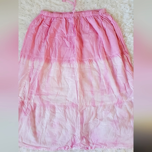 MultiPink Tie-Dye Ruffle Skirt, Size M-XL - Picture 2 of 5